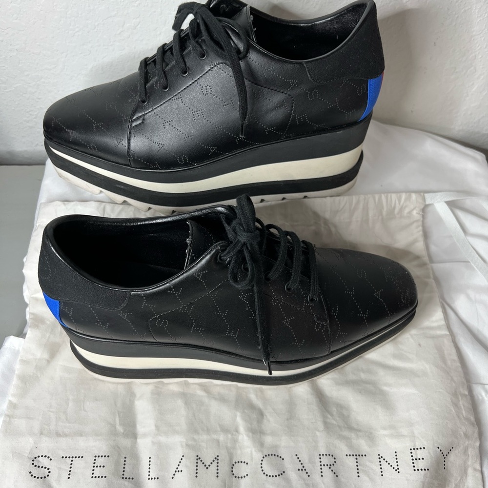 Stella McCartney Sneak-Elyse Platform Sneakers - Picture 2 of 3